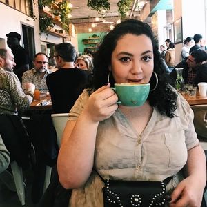 Meet your Posher, Sylvia